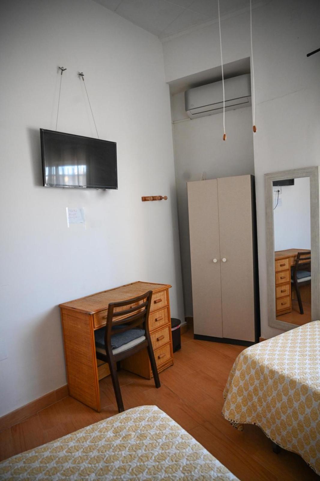 Cabo De Palos Rooms Exterior photo